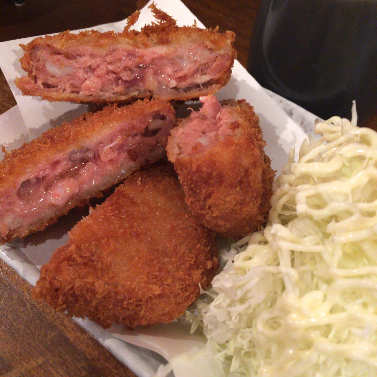 yoswht's tweet photo. 日本シリーズ見ながら飲んでました。このままでホークスいくかな...? #OTE2 https://t.co/tq2FSrUUR7