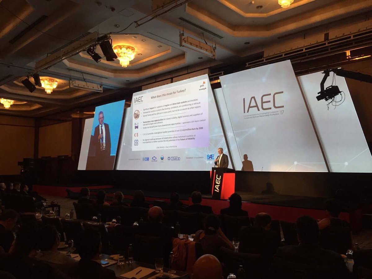 . <a href="/strategyand/">Strategy&</a>’den Joerg Krings hareketlilik alanında geleceğin otomotiv dünyasını şekillendirecek eğilim ve fırsatları anlatıyor #IAEC17