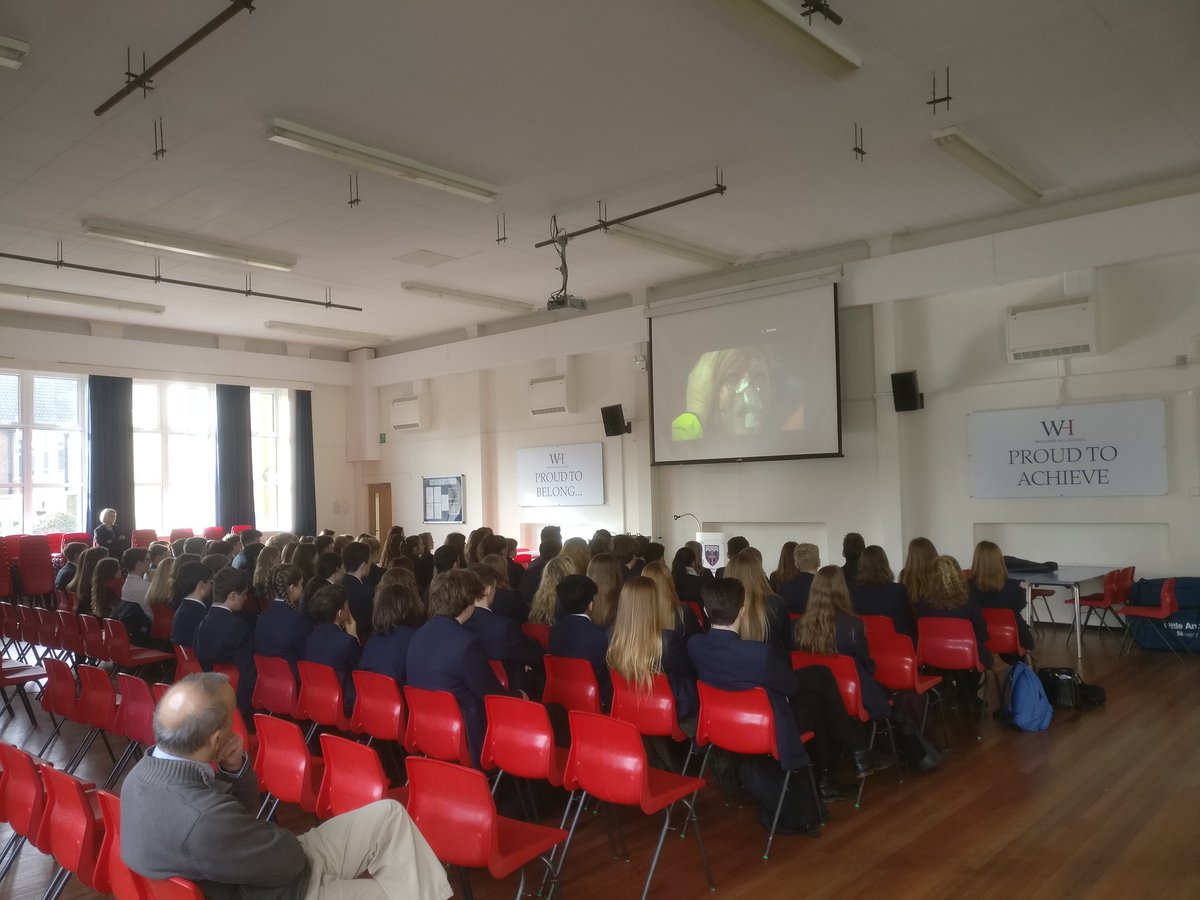 HaslemereFire's tweet photo. Yesterday Haslemere Fire station were equipping yr11 at Woolmerhill school with the skills to stay safe on the roads and in cars. #RUAD https://t.co/B33sdIi4vr