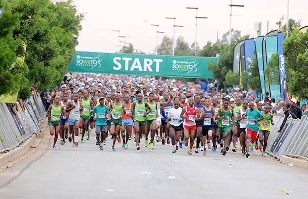 VuthaAC's tweet photo. Woza Sunday ...we are coming for you Vilakazi  #itwillbehot #bereadytodripsweat #hillsofsoweto #sweat #health #werespectyousowetobenice https://t.co/Y1F5kIbSd6