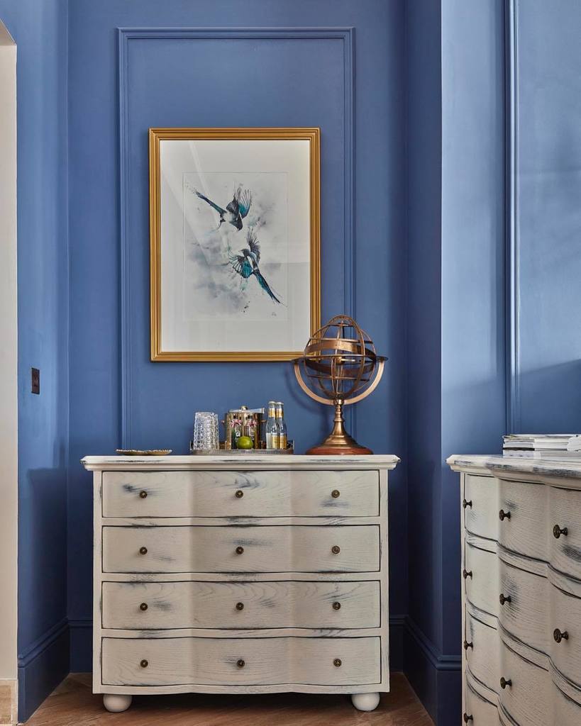 markashbeePHOTO's tweet photo. Twin drawers looking beautiful @lympstone_manor #interior #furniture #creativedirector #editor #stylist #interiorp… https://t.co/kDx0Xfrafd https://t.co/4nIvjOZFdX