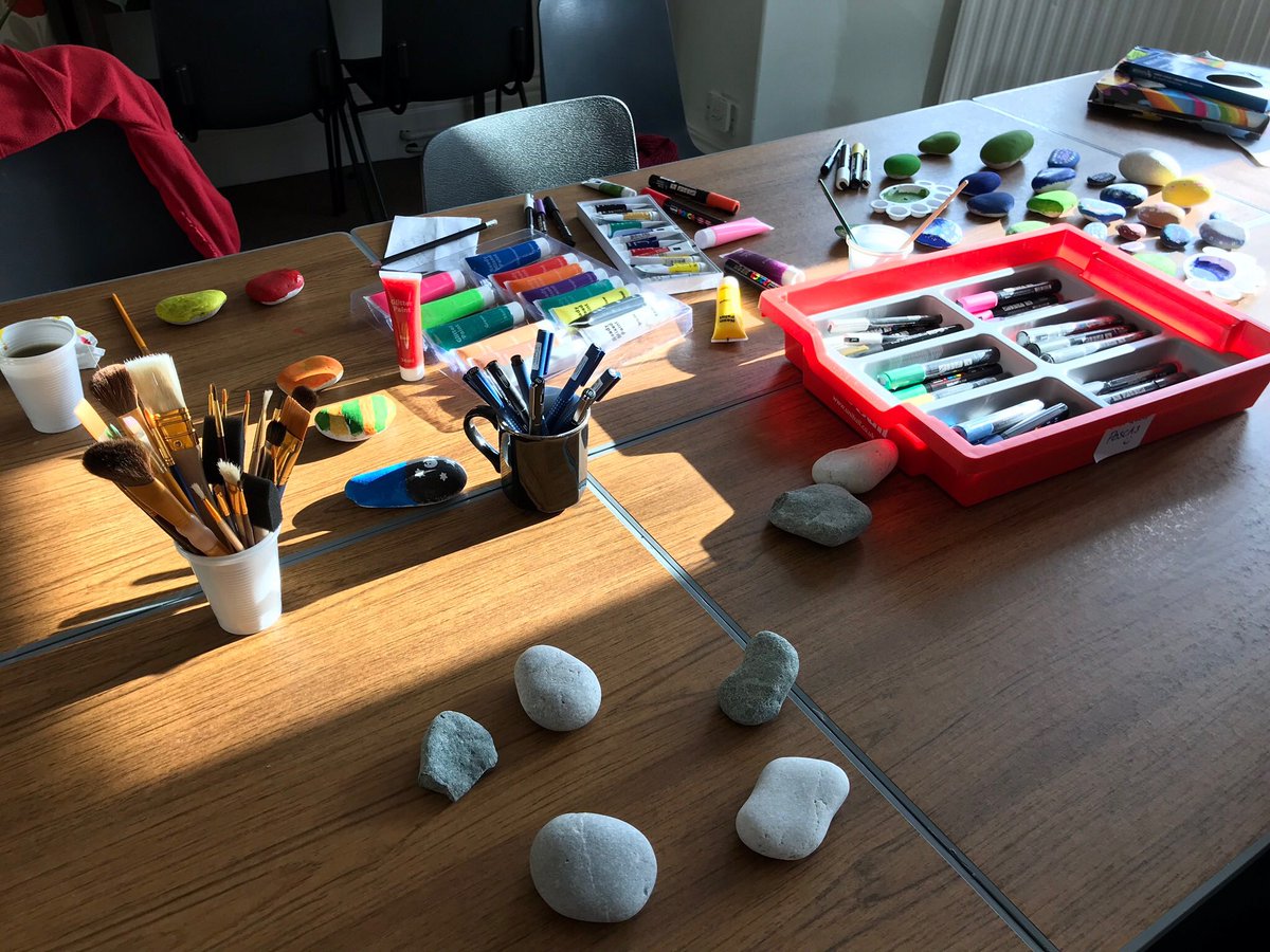 HouseWellspring's tweet photo. Painted pebbles produced at our #ArtAndMinds Group yesterday. Great fun. #Wellbeing #RadcliffeRocks https://t.co/TFDEWfcKeU
