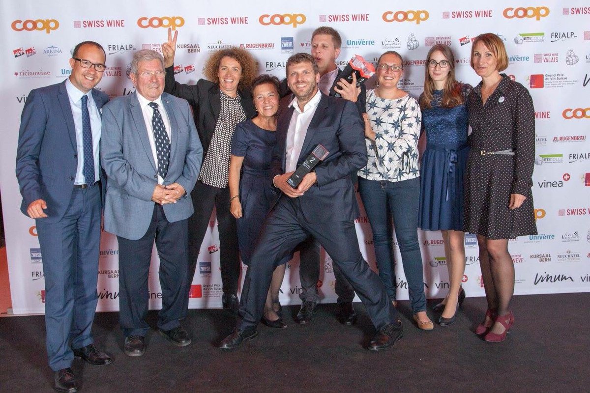 vinum_magazin's tweet photo. 🏆Grand Prix du Vin Suisse: Was für ein Tag! Die Fotos sind online 📸🔗https://t.co/uSMkVzL2iX #grandprixduvinsuisse #vinummagazin #gpvs https://t.co/iK0grlEmQB