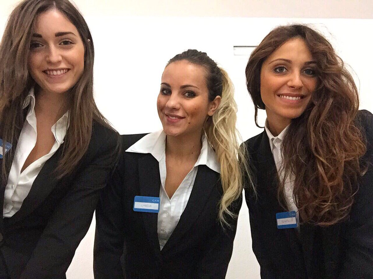 bea_service's tweet photo. Our welcoming #hostess team has worked hard today for a #convention at the "Spazio Edit" in #Milan. #eventagency #hostesslife https://t.co/qzFriwUTrG