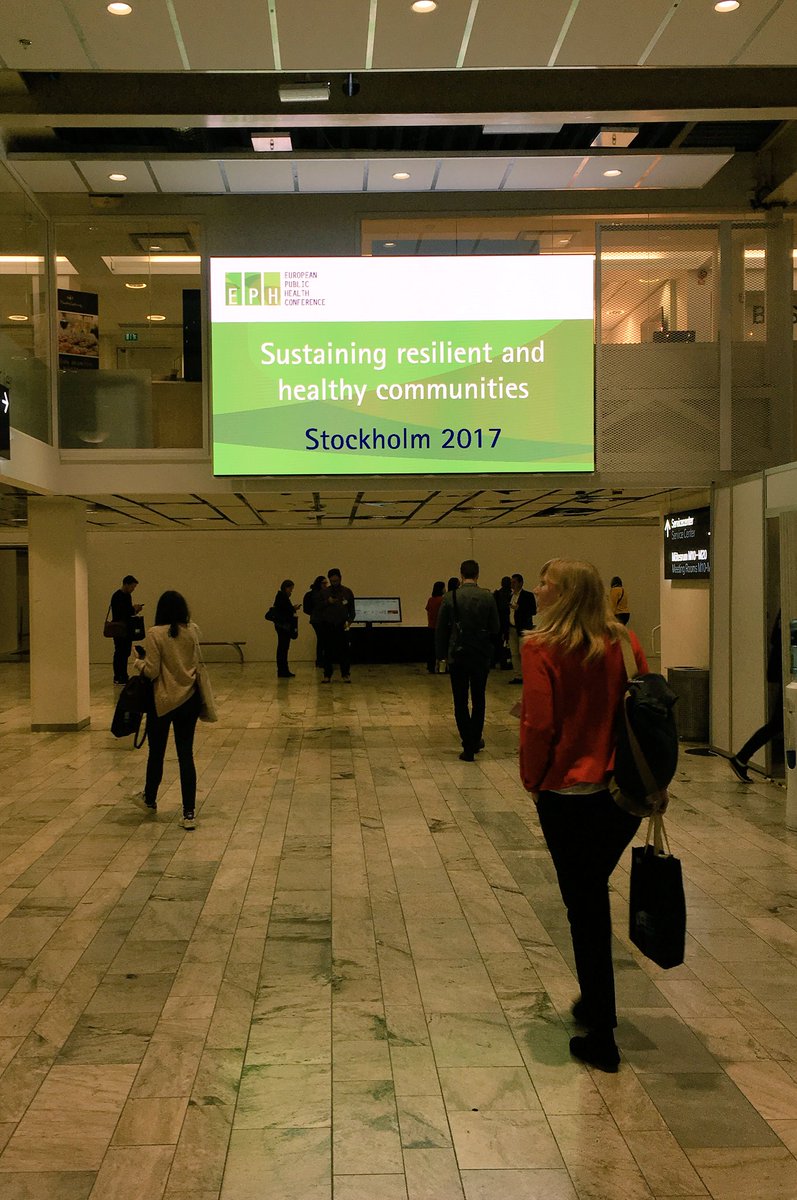 SimonHolmesson's tweet photo. Idag på #EPHStockholm - lär oss mer om hur infografik kan användas och hur vi gör synligt att en god ekonomi kräver god folkhälsa. https://t.co/WvFQcjeYTc