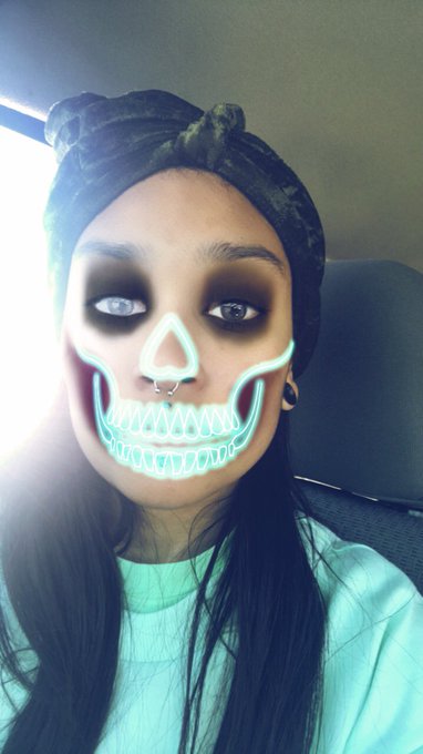 Halloween was ⚡️&hearts;️ https://t.co/ZmD6EE6Hvs<a href="/tag/newprofilepic"class="tags"><span>#newprofilepic</span></a>