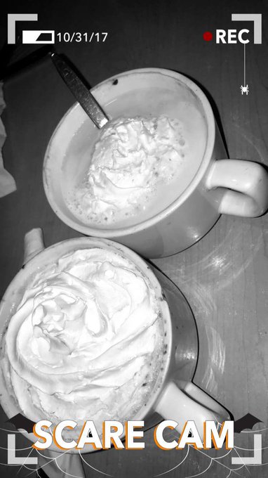 Halloween was ⚡️&hearts;️ https://t.co/ZmD6EE6Hvs<a href="/tag/newprofilepic"class="tags"><span>#newprofilepic</span></a>