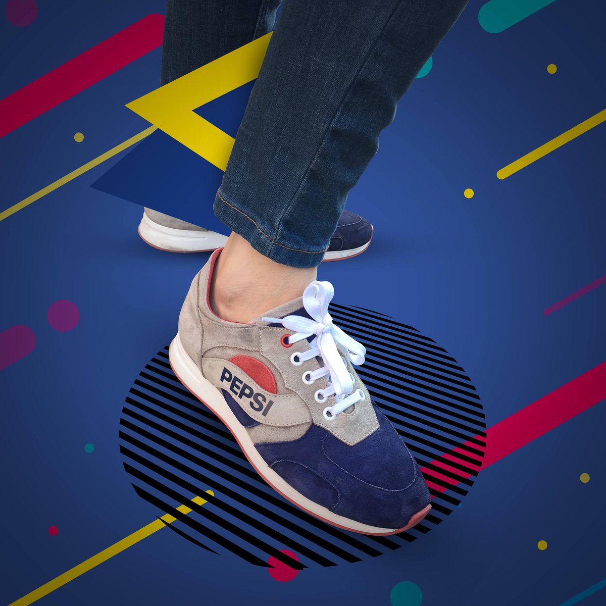 PepsiRomania's tweet photo. Fashion icon #spiritliber #fashion #sneakers https://t.co/ly9hWy3vBn