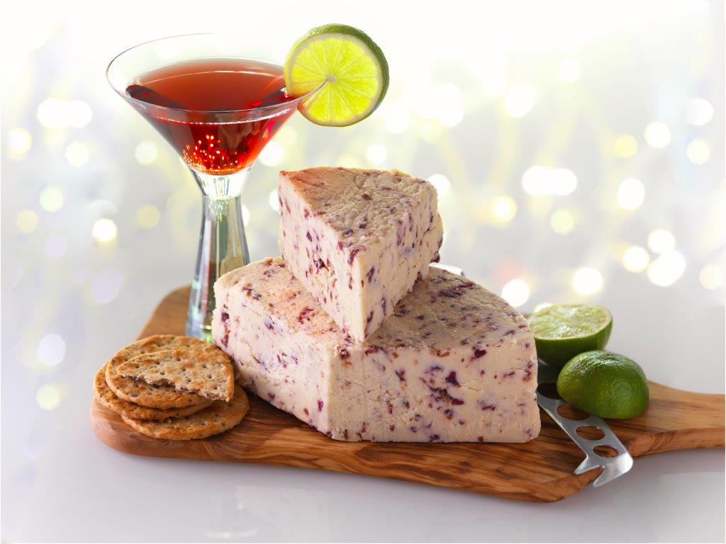Get into the Christmas spirit with Wensleydale Cosmopolitan Cheese <a href="/SuperValu/">Hugh Harrison</a> #cheesepromotion