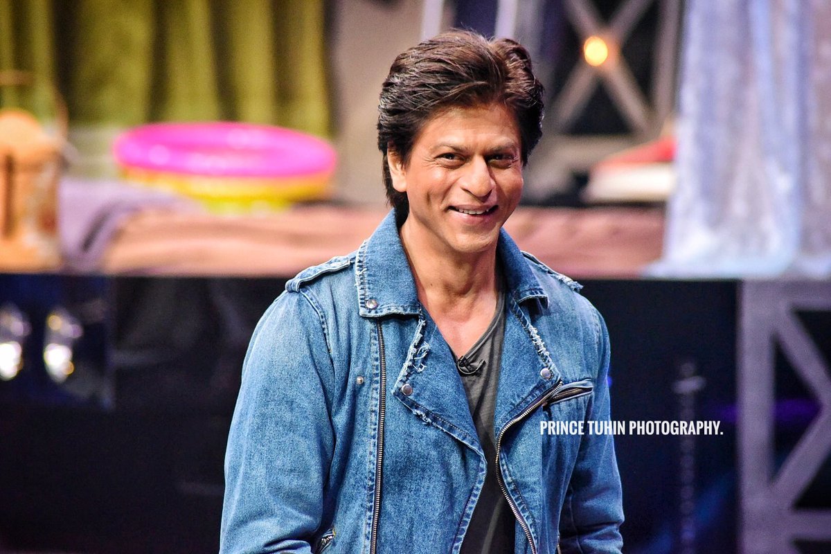 iamrahul785's tweet photo. HaPpY bIrThday sir @iamsrk https://t.co/xT4KC8lfni