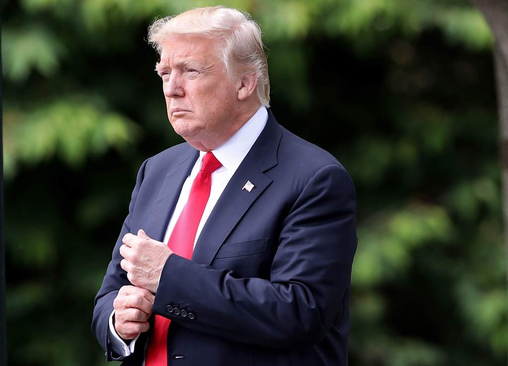 boss_flaky's tweet photo. Donald Trump Calls for End of Green Card Lottery https://t.co/5qZS6Rtho0 https://t.co/gjl2eSEUOM