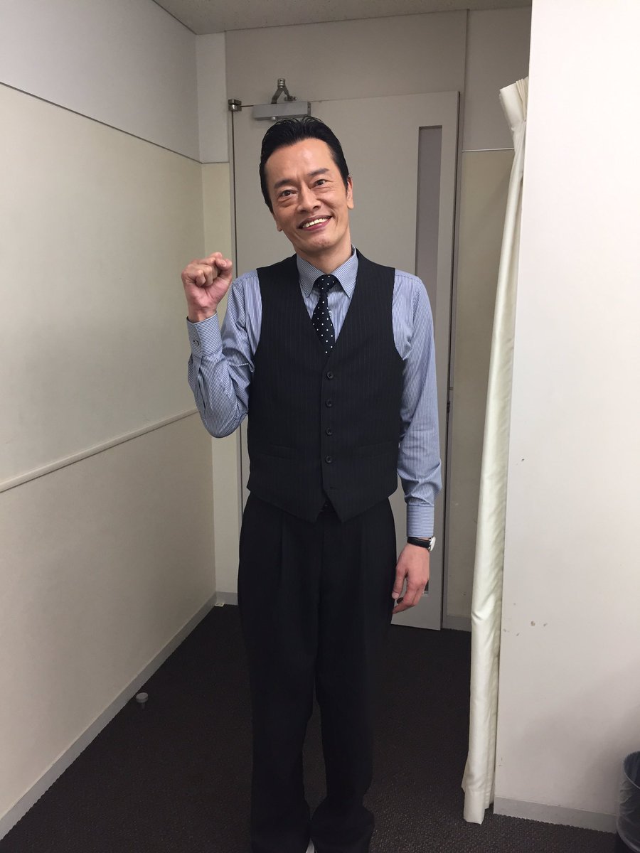 遠藤憲一公式 V Twitter スタッフです ドクターx 今夜11 2よる9時です 白衣の下は意外と上質なセットアップ 海老ちゃんはひょっとしてオシャレさんなのか 笑 ドクターx 卓越した御意力 テレビ朝日