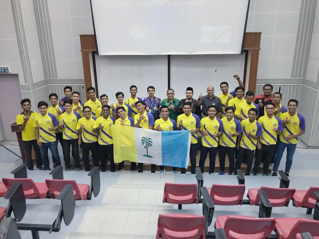 Dzulkar_naemm's tweet photo. Goodluck boys!
.
#UiTMPPFC #IPT2017 https://t.co/SydfnAflPR