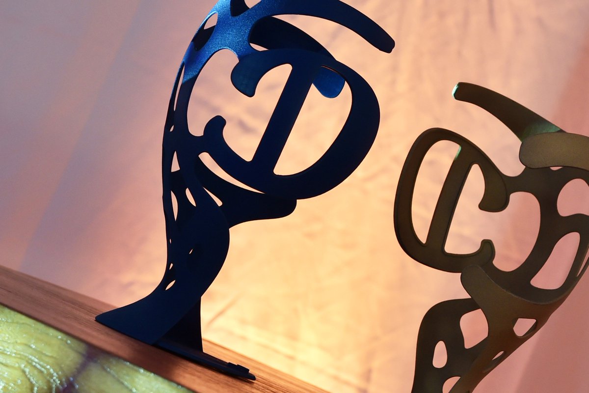 Morgen geven we deze prestigieuze #DDDAward weg tijdens de finale op het Ondernemersplein! Meld je GRATIS aan! buff.ly/2gQfWaJ