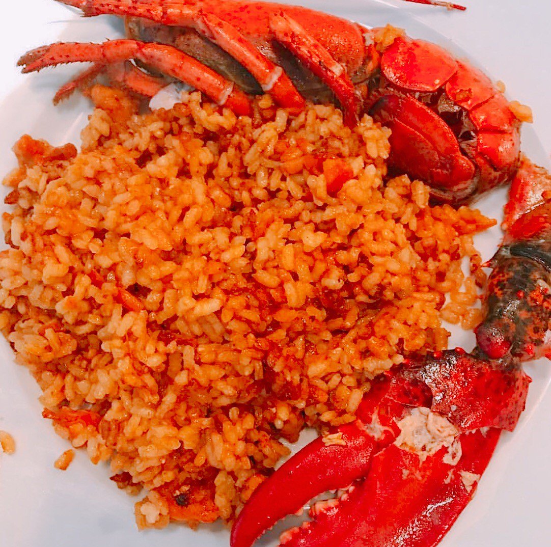 ValentiaMiami's tweet photo. Lunch is served! Photo cred: @miamicitystyle https://t.co/yYPbwd0ObY