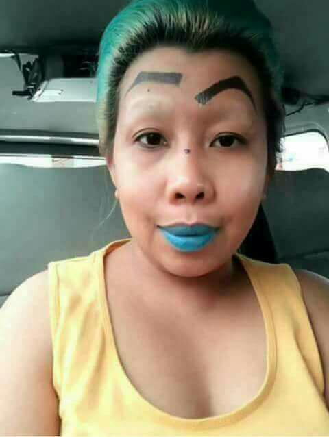 Gideon_KBett's tweet photo. Is it that her left hand is shorter than her right hand or its her #halloweencostume
#HappyHalloween
#ELOGOnPoll https://t.co/Gd6D0bFwQ0