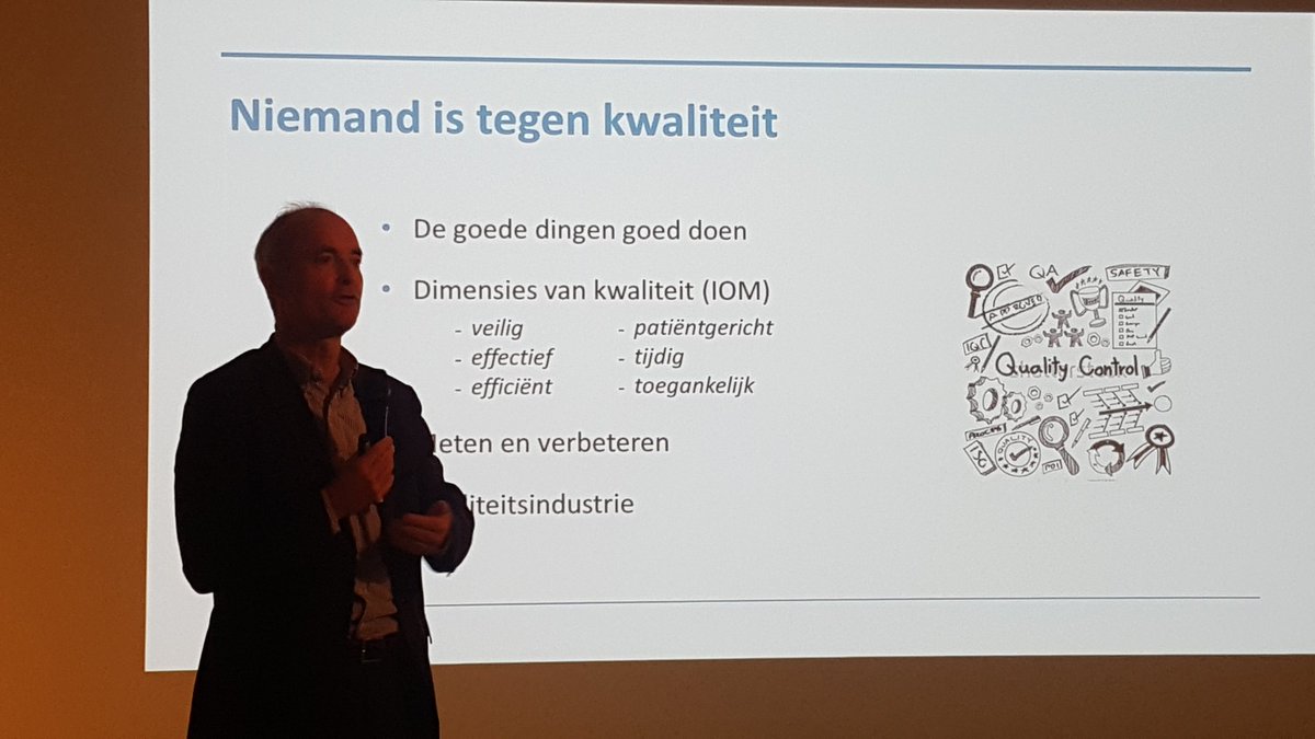 MiraiZorg's tweet photo. Jan Kremer over kwaliteitsindustrie: de eerste barsten worden zichtbaar #kizcongres https://t.co/132Xm9XPlY