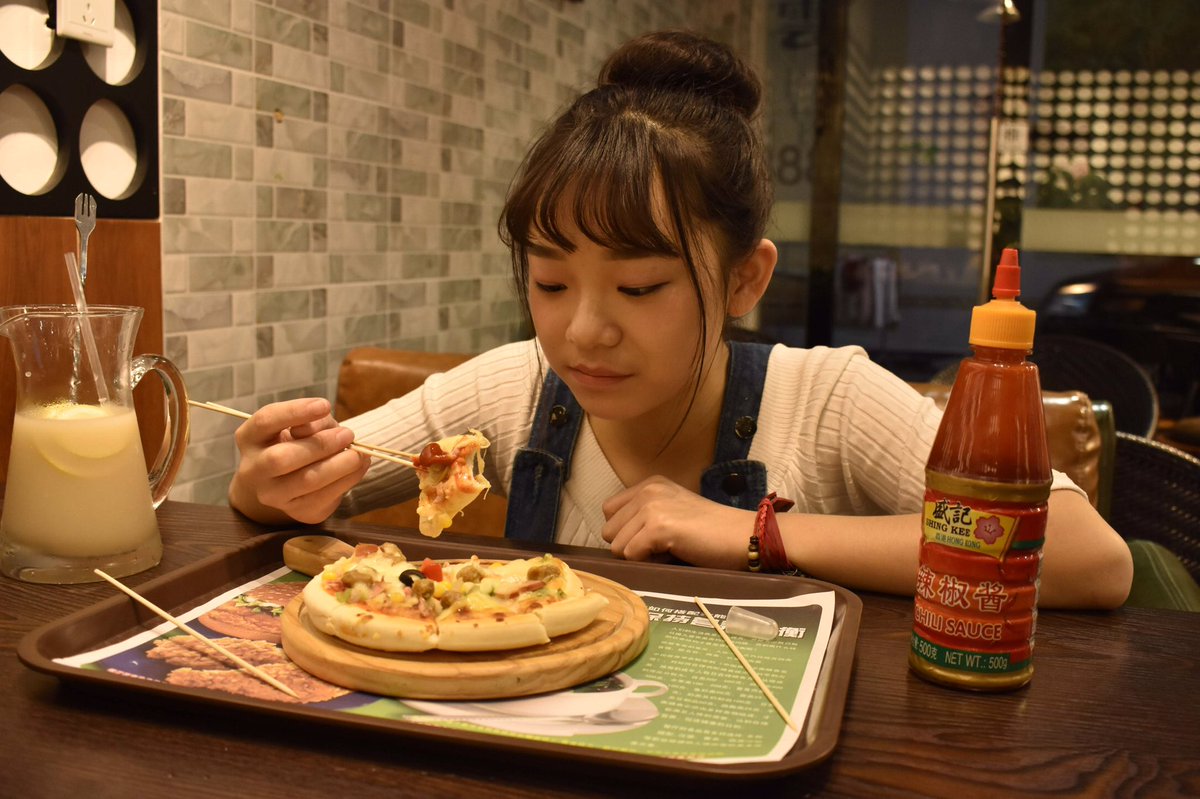 Tonerctrge's tweet image. Which is more delicious