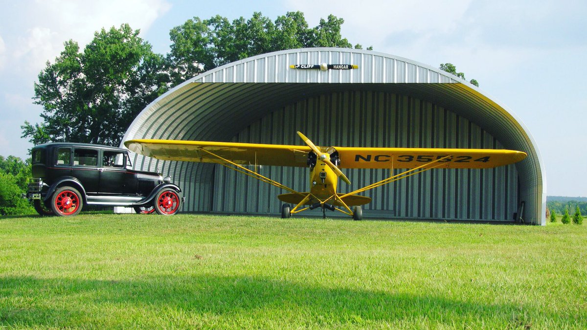 PerendesT's tweet photo. Premium quality, multipurpose hangars!
________________________
#AircraftHangars #Smodel #PerendesTech https://t.co/r61tBWwFR2