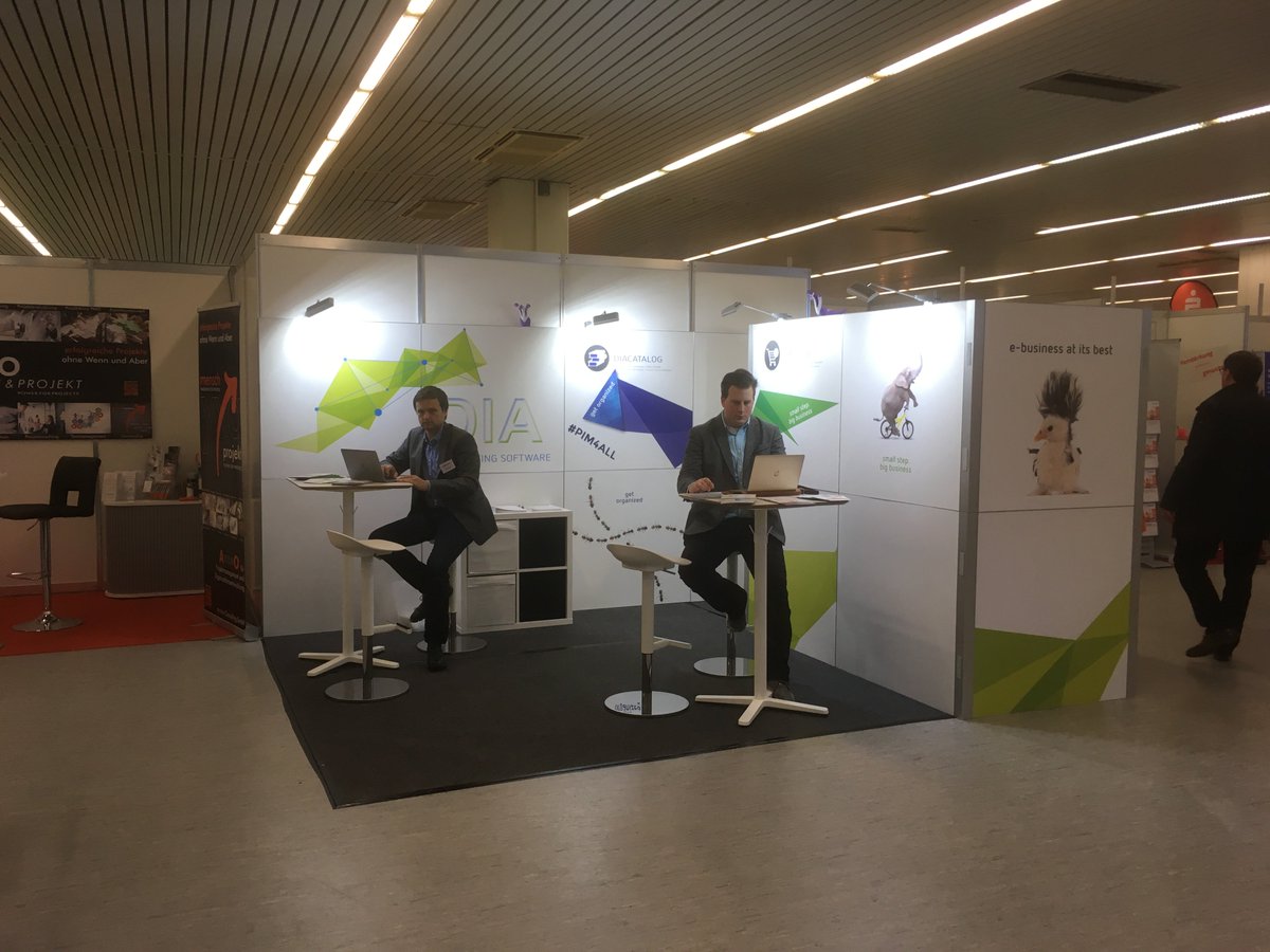 DIASoftware's tweet photo. DIA on tour! Wir sind heute auf der #B2BNord in Hamburg unterwegs! Wir freuen uns auf tolle Gespräche,  kommen Sie gern auf uns zu. #5Punkt0 https://t.co/3mLcfhzcD9