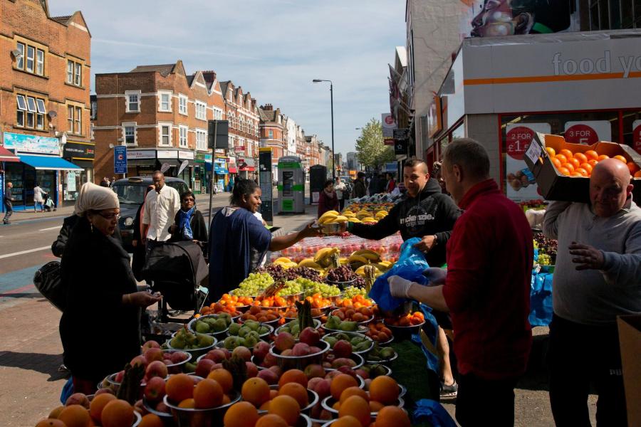 It's Fresh! commissioned the research from pollster <a href="/PopulusPolls/">Populus</a> on UK #foodwaste <a href="/standardnews/">Standard News</a>  Read about it ➡️  bit.ly/2z6yzOY