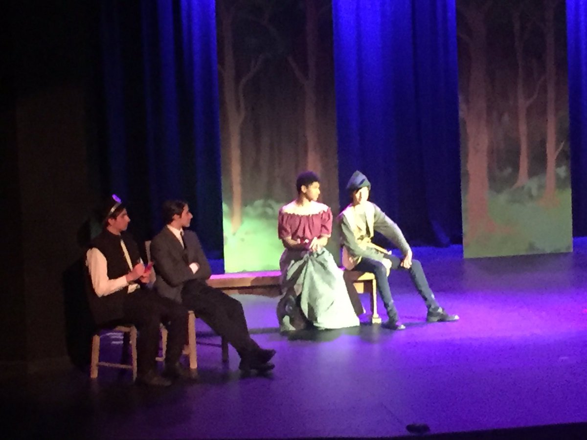 MrTCollo's tweet photo. So much talent in the @WhitefriarsColl Middle Years Production - The Robin Hood Files #WFCLearning #RobinHood https://t.co/eZ9oWpBFZQ