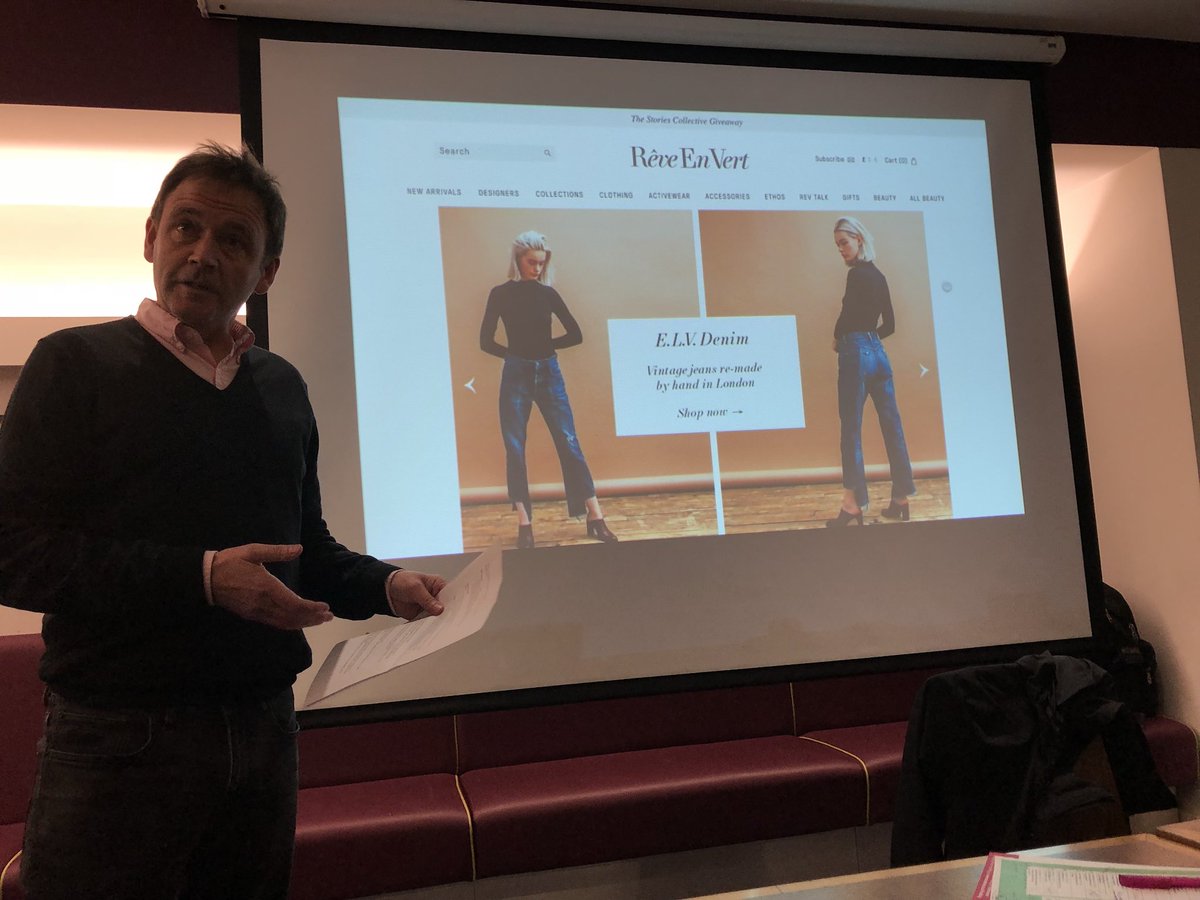 bniclerkenwell's tweet image. Jon demonstrating some of @helloslate’s amazing work this morning. Have a look: helloslate.co.uk #Websites #WebDesign #BNI