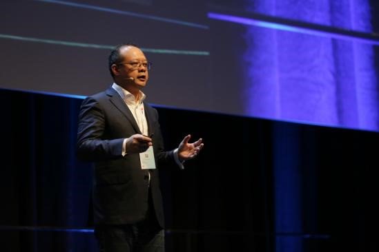 HuaweiSpain's tweet photo. #Huawei aboga por la colaboración para alcanzar la #TransformaciónDigital en Europa #HCE2017 https://t.co/IQYJHrI8vS https://t.co/pjwEGRCSFJ