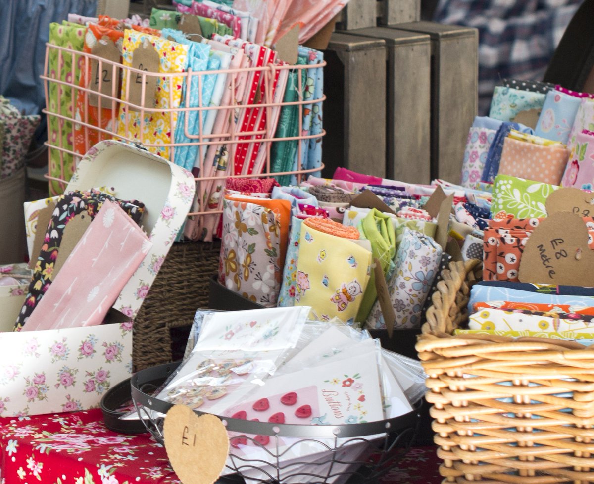 TheForumMarket's tweet photo. It's Market Day at the @MillenniumForum! Come along and pick up a gift for any occasion from 10:30am to 4:30pm! #marketdayattheforum https://t.co/Fs2k4M3yNq