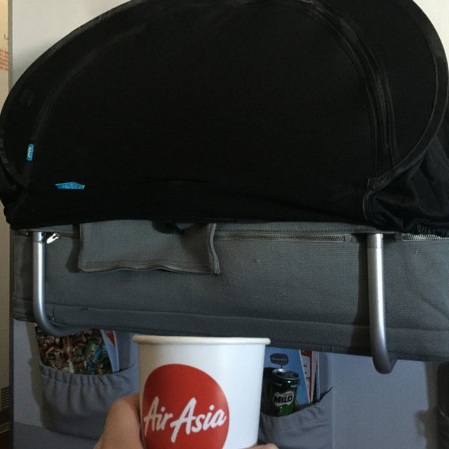 _cozigo's tweet photo. CoziGo On Air Asia.
https://t.co/Ewnrw77eQT
#airasia #cosigo #flyingwithbaby https://t.co/iVR10kiuuO