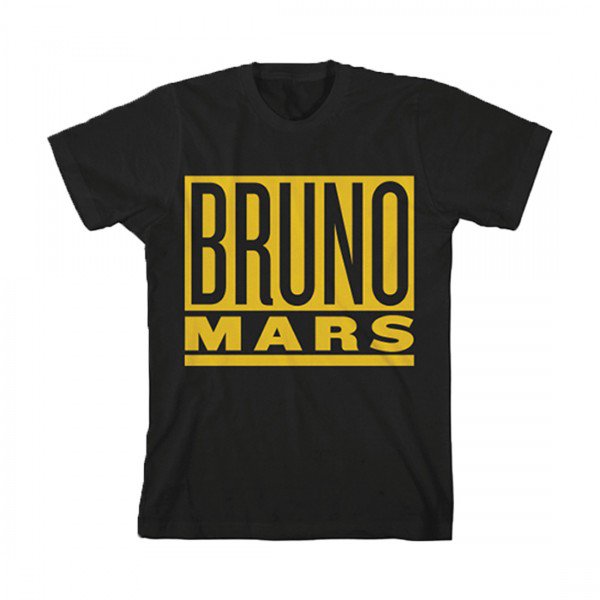 wmj_intl's tweet photo. 【BRUNO MARS】
来年4月に待望の来日を控えたブルーノ・マーズの即完売となったツアー・グッズの一部が数量限定で再入荷‼️
ロゴがどーん！の黒Tシャツに本人どーん！の白Tシャツの他、計3種類のTシャツ販売中😎👍
https://t.co/gqRRXL8fWM https://t.co/QcYHDHsUKy