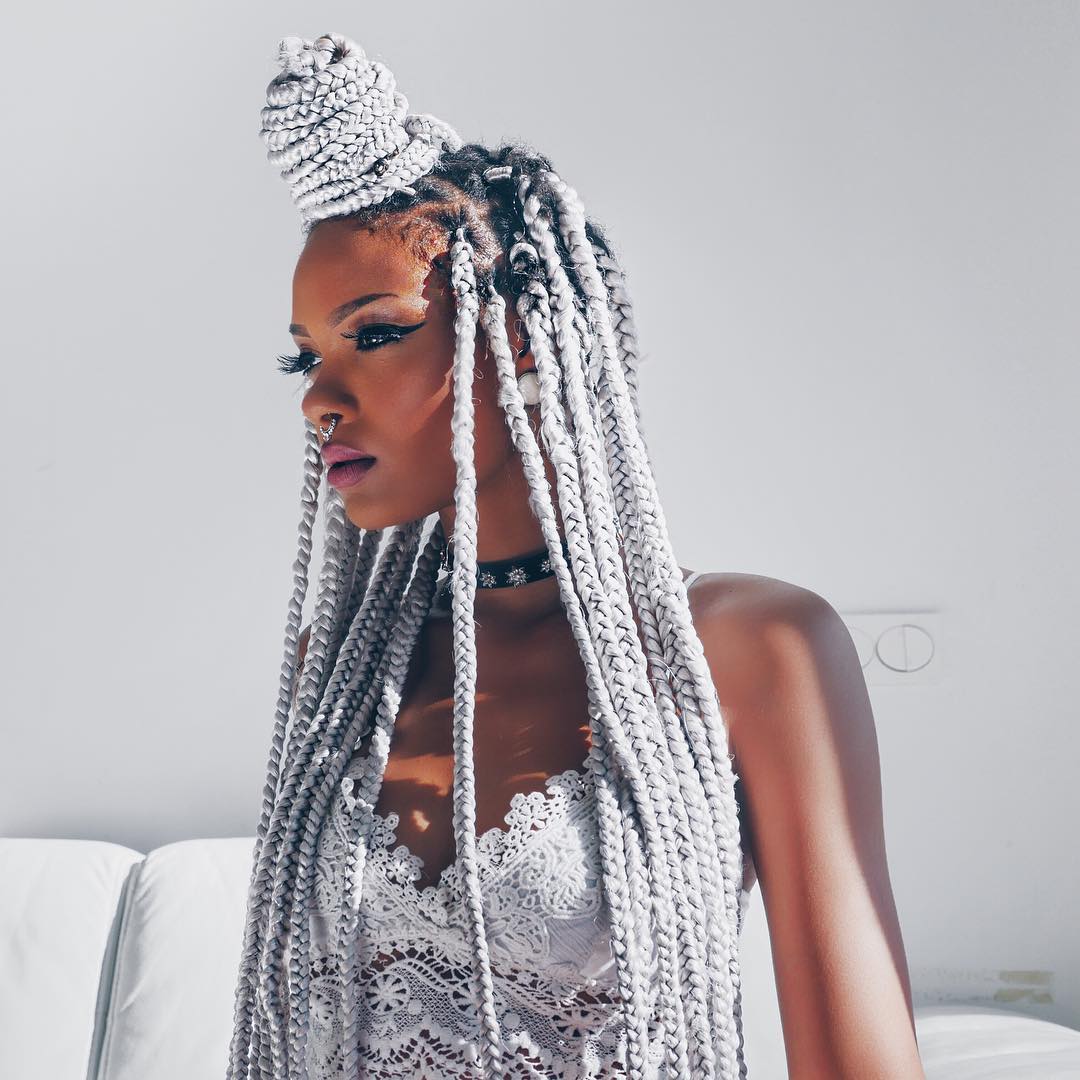 Madame_Blogger's tweet photo. MY PEOPLE, I TRUST YOUR OPINION - SO HELP A LADY OUT!
YAY OR NAY HAIRSTYLE FOR @treadFEST ?
COULD I?
WOULD I?
SHOULD I?
#treadfest #braids https://t.co/MZLlV0OHmh