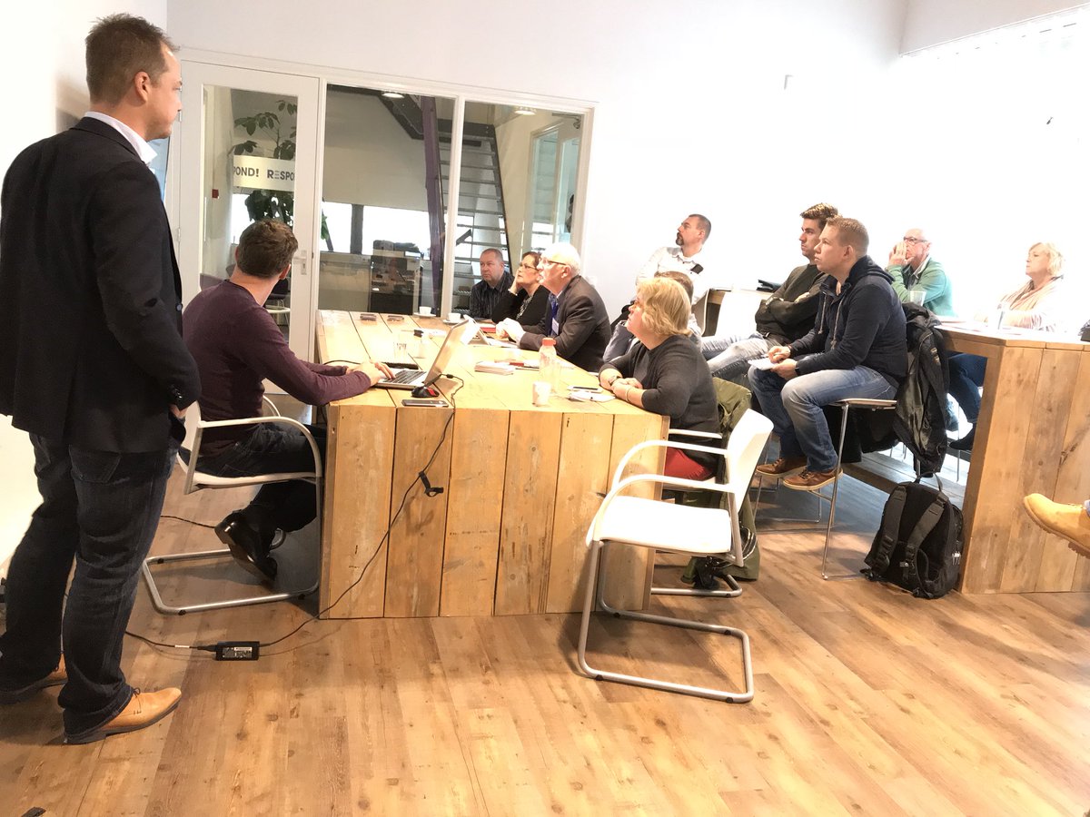 Respond_bv's tweet photo. Wat fijn, die mooie opkomst voor de #gebruikersdag #SmartRespond 3.0  enthousiast! #veiligheidsregio https://t.co/ifx2QUvxIb