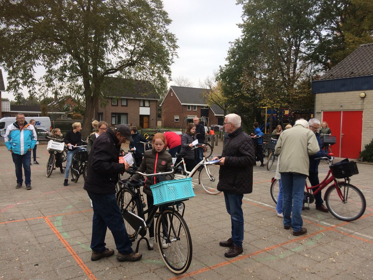 Fietskeuring op de Jozef