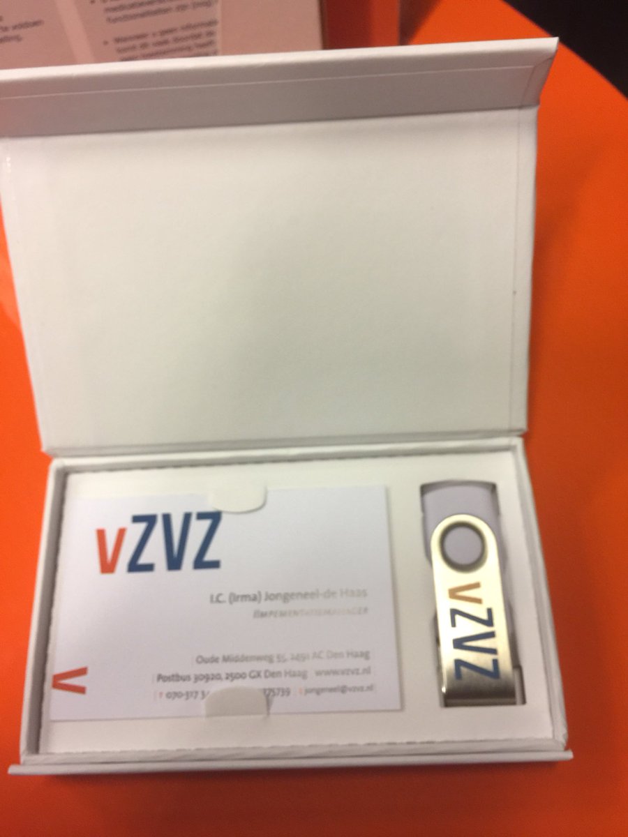 Marc_Aart's tweet photo. Toestemming vragen in jouw ziekenhuis?! Hoe doe je dat? Haal de toolbox toestemmingen op bij onze stand #mic2017 https://t.co/Ds8W9xi3ZT