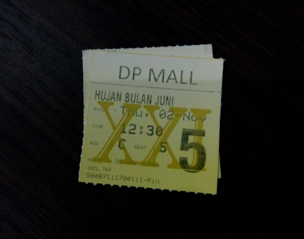 satriyabayu_'s tweet photo. Sinematografi yang luar biasa indah & scoring yang menarik. Semoga film Hujan Bulan Juni bisa sukses!
#BanggaFilmIndonesia
#HujanBulanJuni https://t.co/hXx4C95gNL