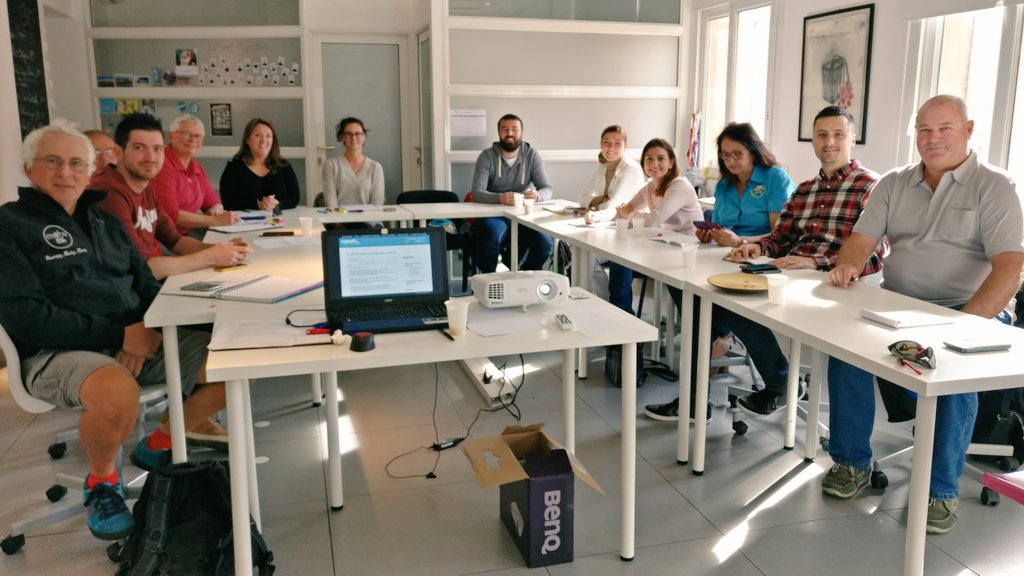 EsterelCoteAzur's tweet image. #DigitalClub : stratégie de contenus à l'espace @pointsud  Les pros du territoire optimisent leur écriture pour le web. Objectif qualité et visibilité !