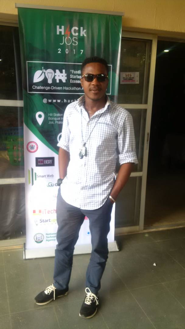 schoolcodeNG's tweet image. Our mentor Digital Solution Africa at #hackjos2017 @Pearls_Africa @nitdanigeria @_PhoenixKids @hackjosng