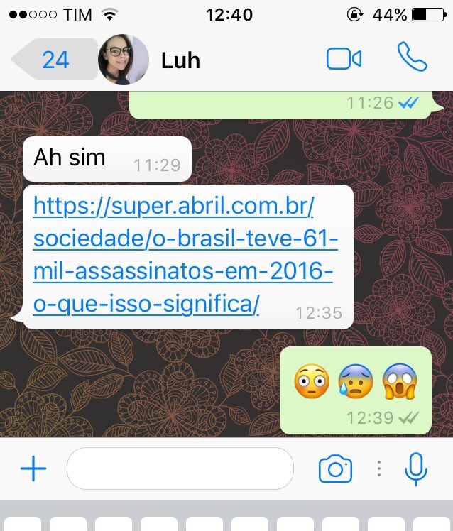barrosssbellaa's tweet photo. Que maturidade... a luh compartilhando reportagens/notícias cmg kkkk 😂 https://t.co/K3LBxeL5SR