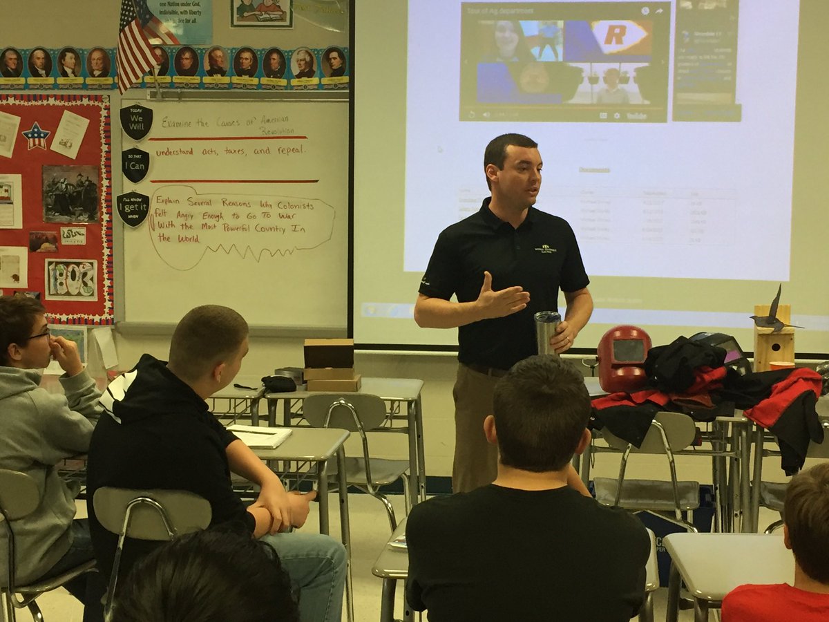 RiverdaleFFA's tweet photo. Many thanks to Mr Sanders from #MTEMC for helping us with the @RuthWorksTN pathway fair at @wbmsboro https://t.co/a85ImeQ3JA