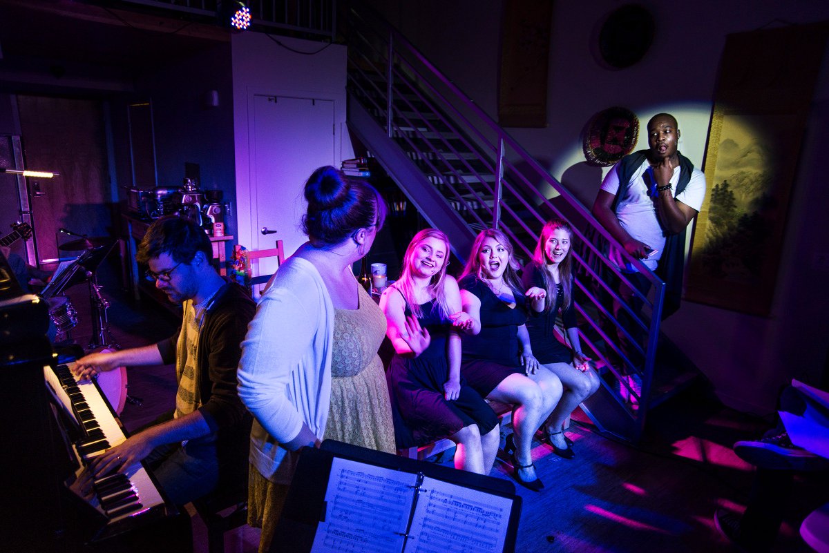 SactownMagazine's tweet image. "Boxed Up: The Musical," an original Sacramento production created at #WarehouseArtistLofts, will hit @CapStage: bit.ly/2A63PuT