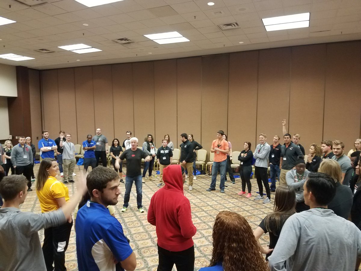 Whats happening?? GETTING IN...future professionals... look at all these peeps. Oh, and Dean Kriellaars!
#getin