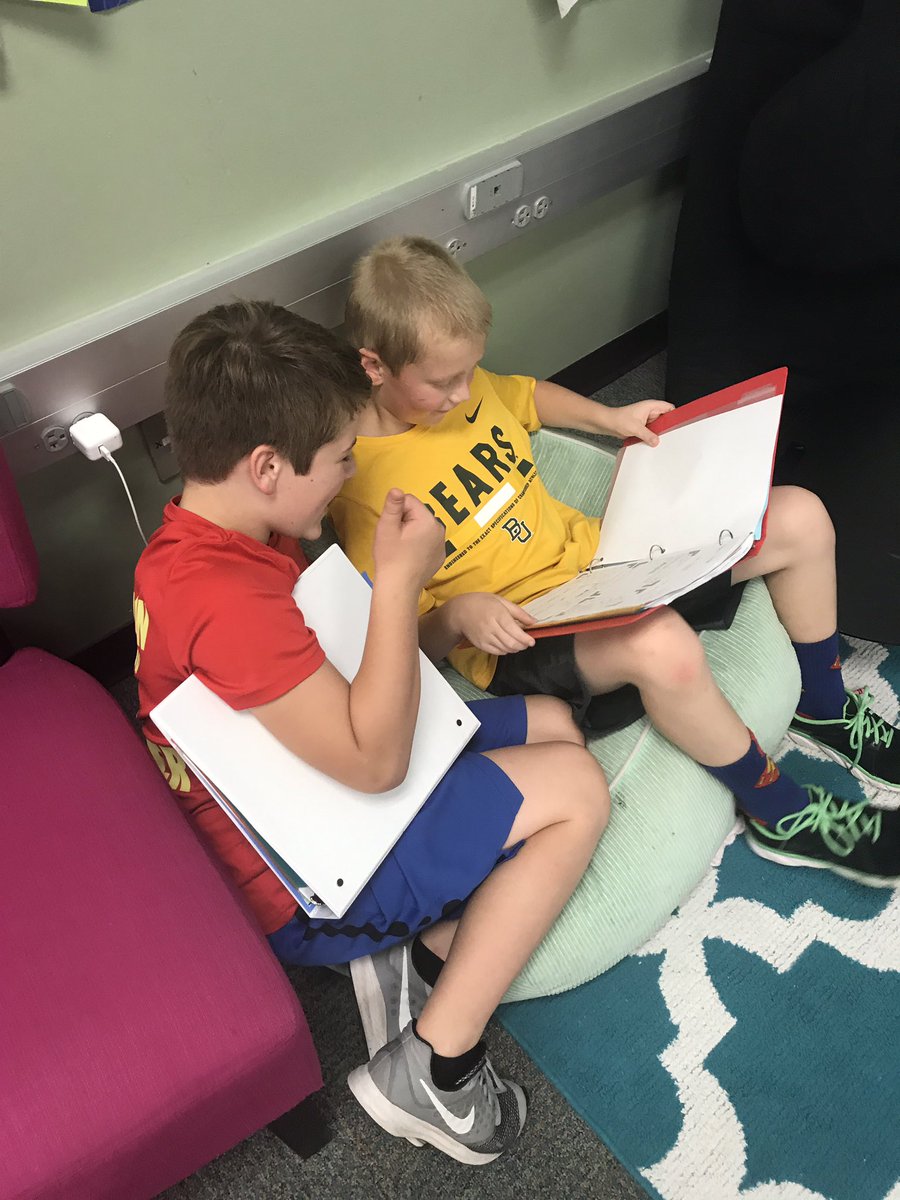 mrsritterBES's tweet photo. Ss practicing their Student-led Conference for this afternoon @BESTexans love seeing these Ss take ownership in their learning! #texan2step https://t.co/m4Gm8f9ST6