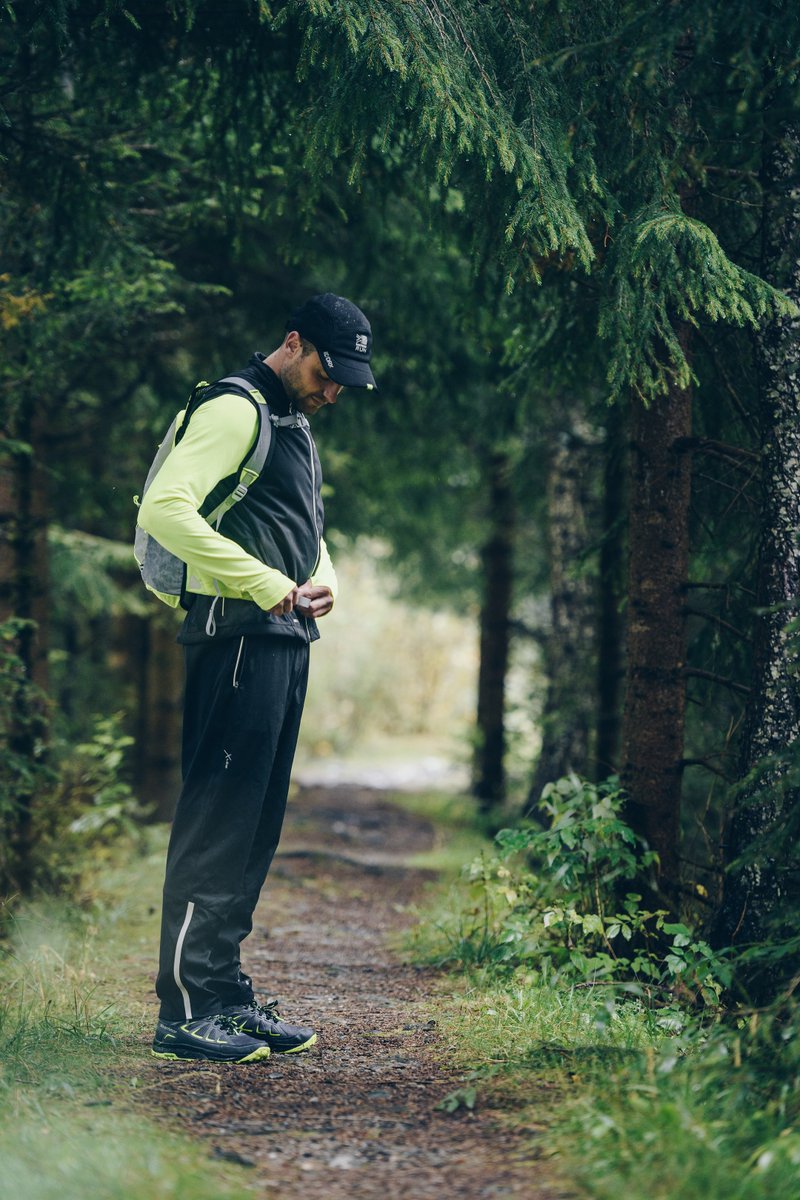 Karrimor's tweet photo. Explore our new winter running collection #karrimorrunclub #builtforrunning #trailrunnning https://t.co/5ANOYQa2rZ https://t.co/klIl3cNme1