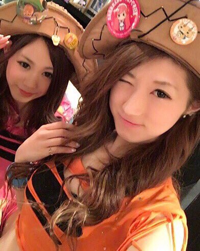 maaa___tan0730's tweet photo. ななとのデートが決まった♡
ボンドガール✖︎バーレスク
たのしみん♡
#bondgirl
#barlesque
#ボンドガール
#バーレスク名古屋
#錦3丁目 https://t.co/soasyttmEr