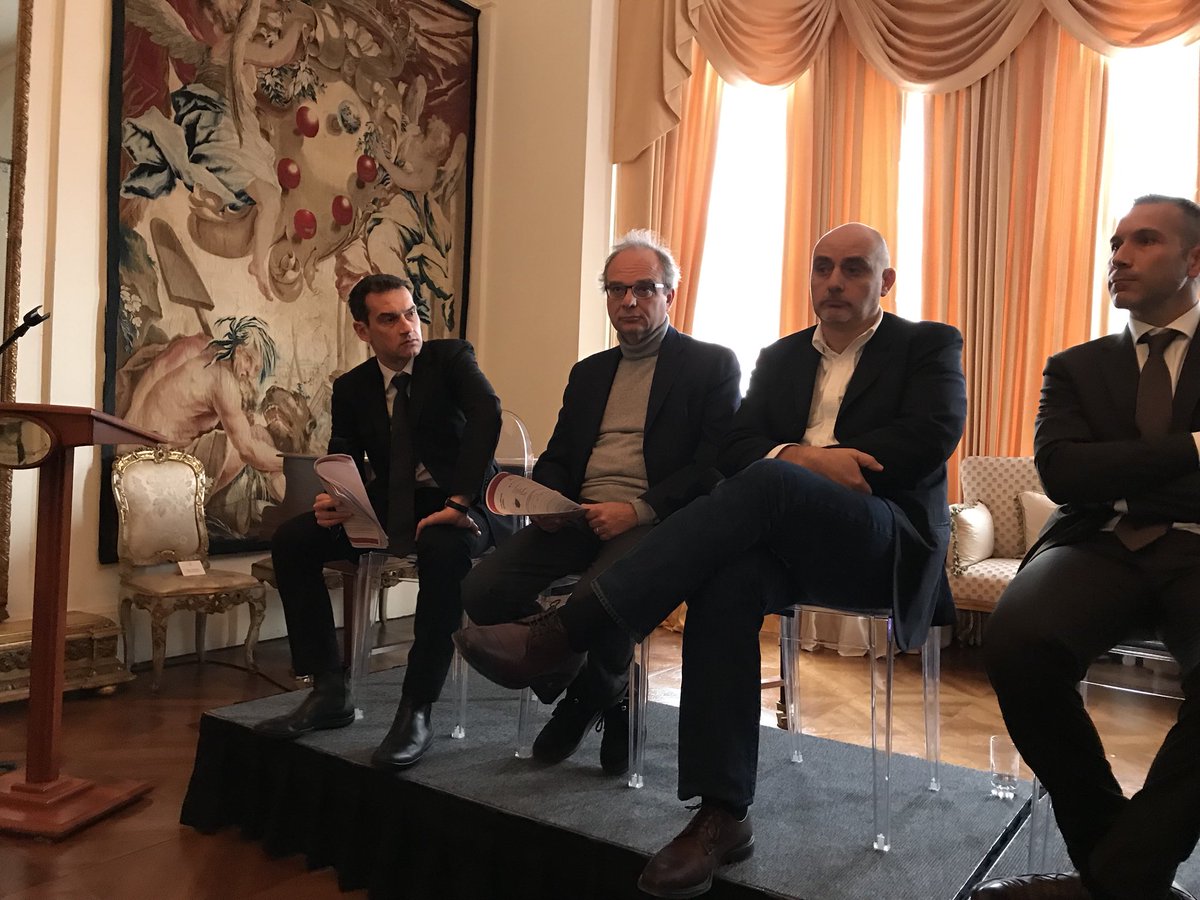 dante_brandi's tweet photo. Fireside Chat of ๐ฎ๐น founders @ItalyinUK - We discuss not only of #FintechItaly, but also of #ItalianFintech https://t.co/YM7t1eqehs