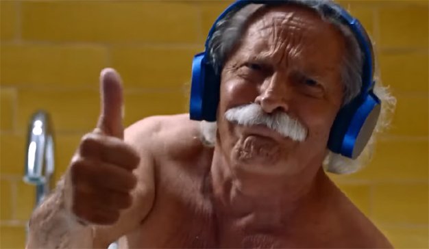 mkdirecto's tweet photo. MediaMarkt presume de experiencia de cliente en su nueva campaña al ritmo de Queen https://t.co/YqURKkUXJA https://t.co/2Ne0XIoq7g