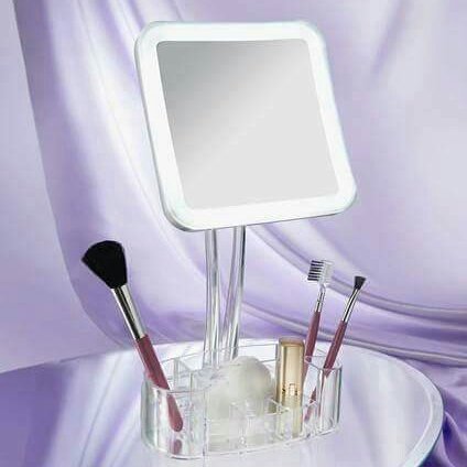 reflections_ome's tweet photo. #NewProfilePic the #athena #muamirror. #LED illumination, #magnifyingmirror #makeupmirror #reflectionsofme #beauty #hairandbeauty products π https://t.co/DCSNrzVZNB