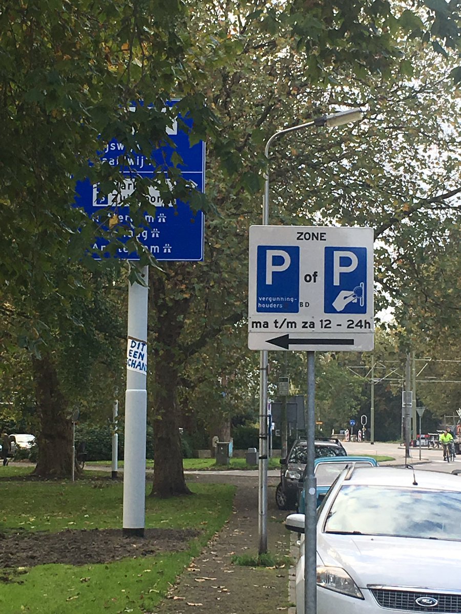 Nvanderhak's tweet photo. @GemeenteDelft wie heeft dit bedacht aan de nwe plantage zonder bewoners te informeren? #Omgevingswet https://t.co/9uqr158OX6
