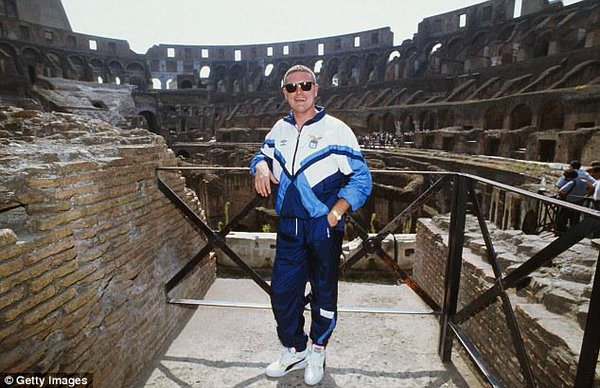Paul Gascoigne poses at the Colosseum on his first visit to Rome after signing from Spurs.